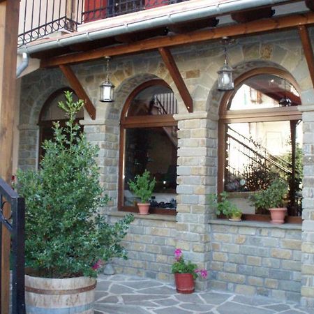 Lefteris Hotell Alatopetra Exteriör bild