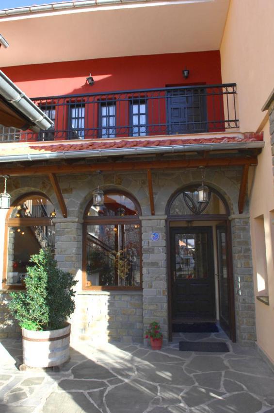 Lefteris Hotell Alatopetra Exteriör bild