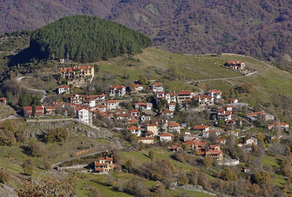 Lefteris Hotell Alatopetra Exteriör bild